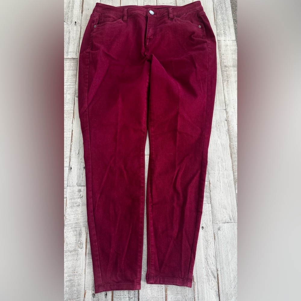 Lane Bryant Women’s Dark Pink Pants